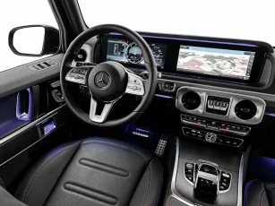 Mercedes-Benz  7