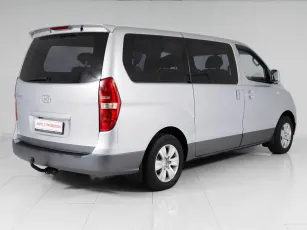 Hyundai  4