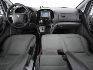 Hyundai  8