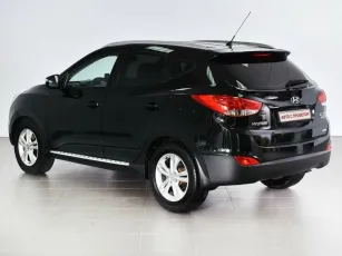 Hyundai  3