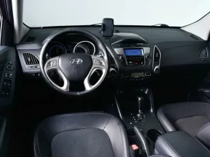 Hyundai  6