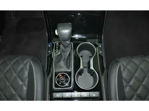 Kia  12