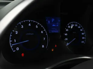 Hyundai  11