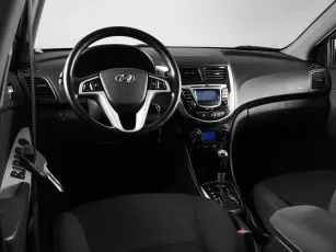 Hyundai  6