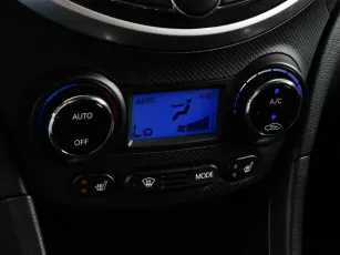 Hyundai  9