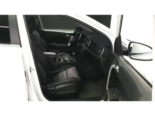 Kia  10