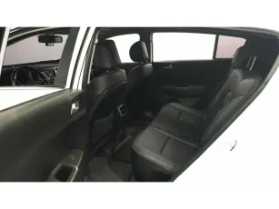 Kia  11