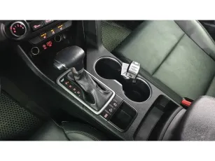 Kia  8