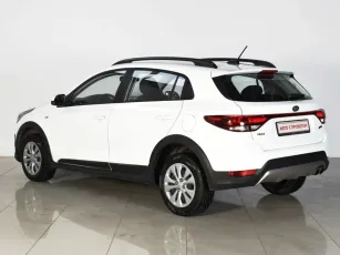 Kia  3