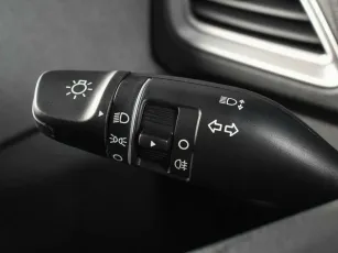 Hyundai  11