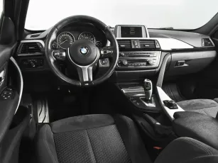 BMW  6