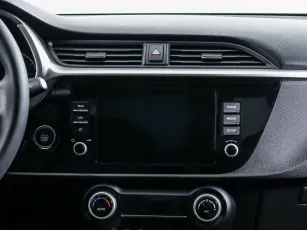 Kia  10