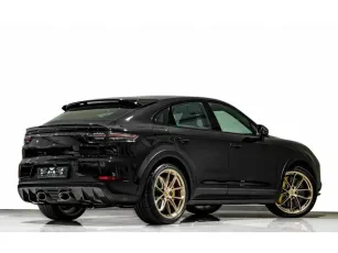Porsche  4