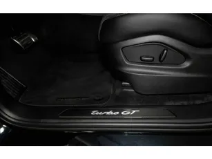 Porsche  9