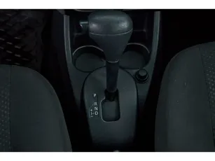 Nissan  15
