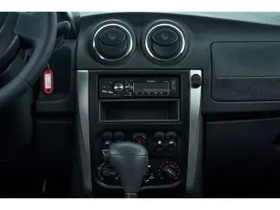 Nissan  9
