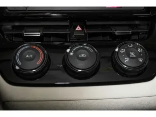 Toyota  15