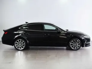 Hyundai  4