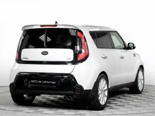 Kia  4
