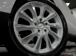 Kia  7