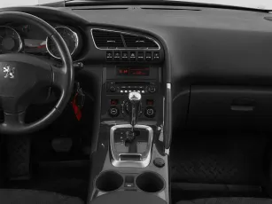 Peugeot  13