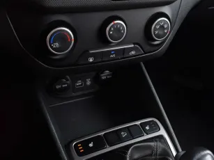 Hyundai  8