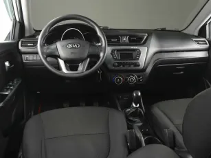 Kia  6