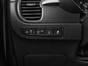 Kia  14
