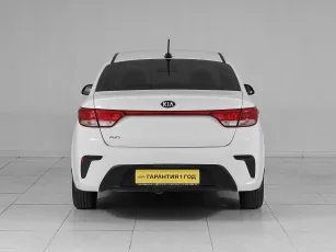 Kia  6