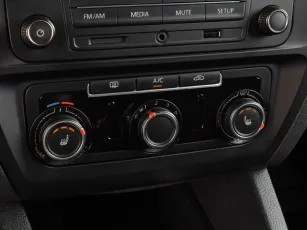 Volkswagen  8
