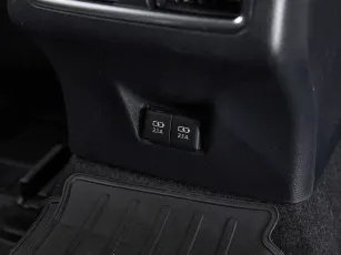 Toyota  13