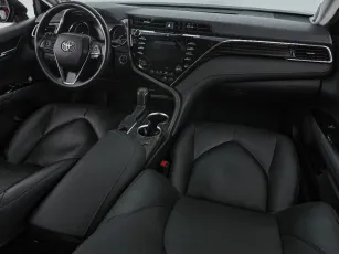 Toyota  9