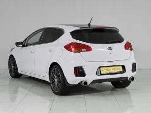 Kia  4
