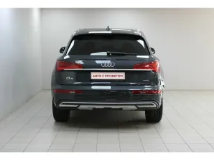 Audi  5