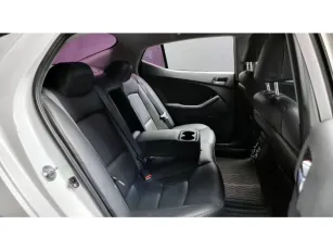 Kia  13