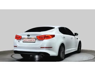 Kia  3