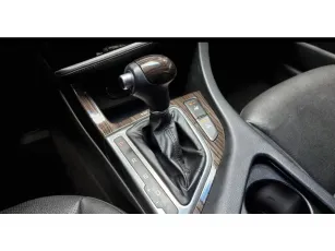 Kia  8