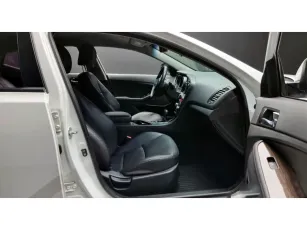 Kia  9