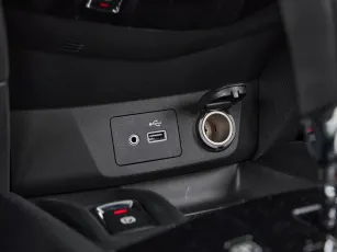 Nissan  14