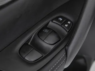 Nissan  24