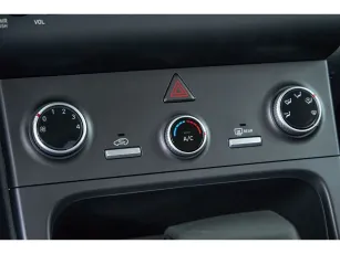 Hyundai  16