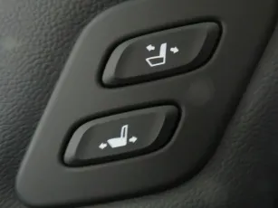 Hyundai  15