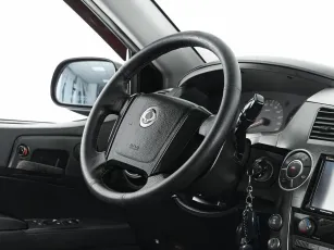 SsangYong  10