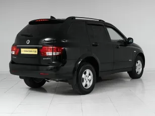 SsangYong  6