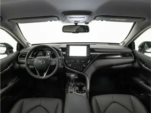 Toyota  8