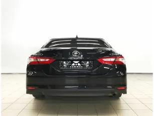 Toyota  5