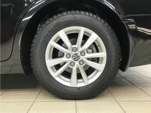 Toyota  8