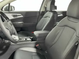 Kia  9