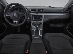 Volkswagen  7
