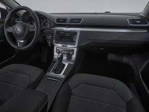 Volkswagen  8